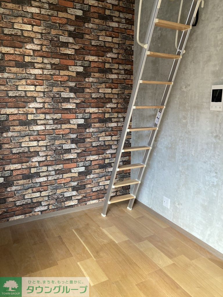 居室・リビング　エントランス