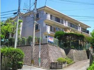 エントランス　ようこそいらっしゃい。