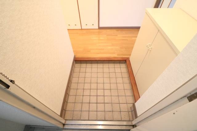 玄関　玄関はこんな感じです。