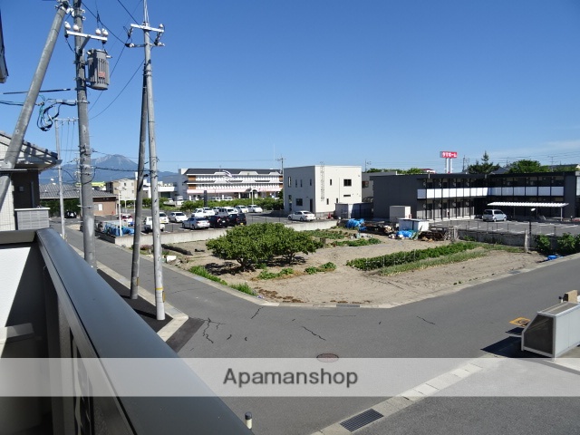 その他　前面道路（その他）まで0m