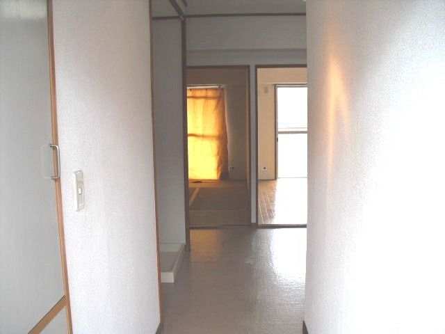 玄関　♪ただいまぁ～♪