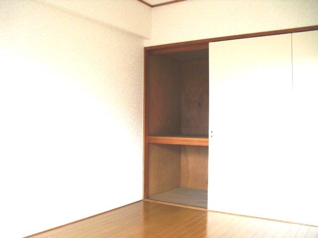 収納　♪たっぷり入る収納付き♪