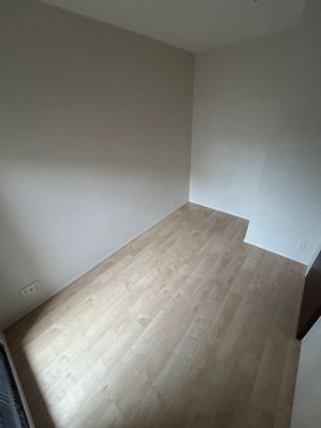 その他部屋・スペース　開放的な寝室です