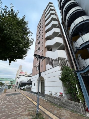 建物外観　落ち着いた雰囲気の外観です