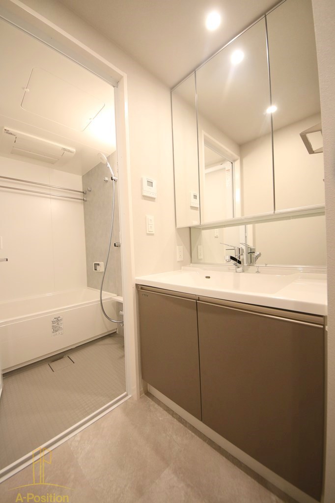 洗面設備　アーバネックス本町II