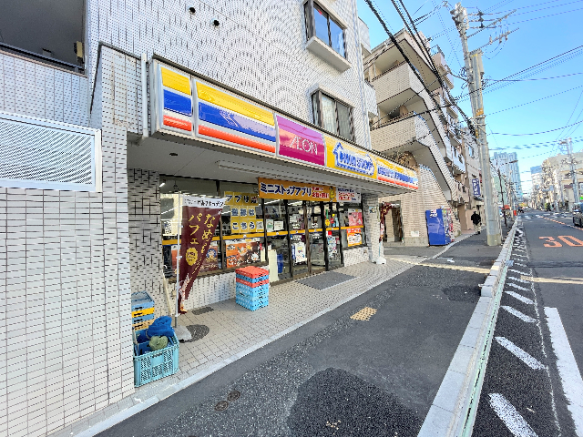 コンビニ　ミニストップ（コンビニ）まで450m