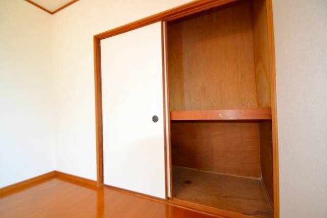 収納　押入れ収納です。