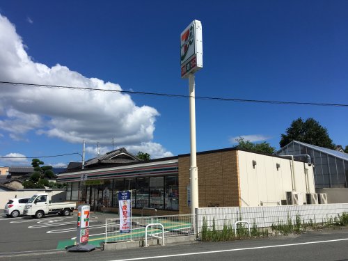 コンビニ　セブンイレブン 東大阪長田2丁目店（コンビニ）まで197m