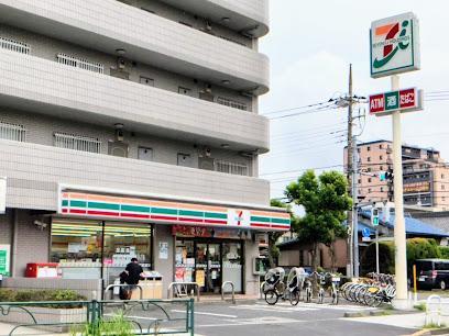 コンビニ　セブンイレブン（コンビニ）まで350m