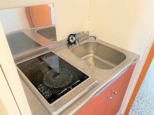 キッチン　設備・使用は号室により異なる為、現況を優先いたします。