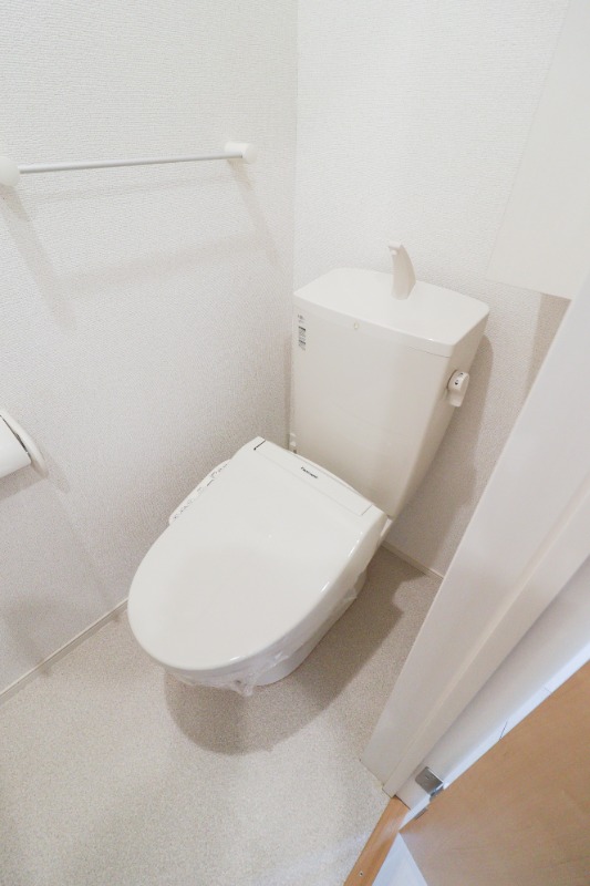 トイレ　図面と現状に相違がある場合には現状を優先