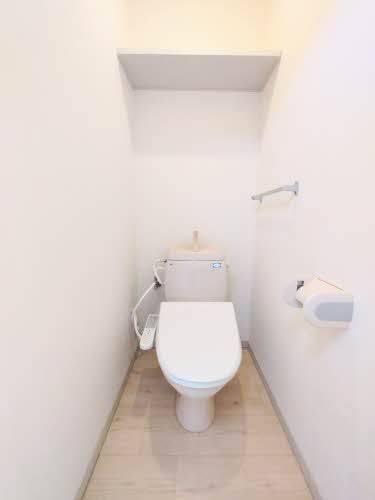 トイレ　トイレ