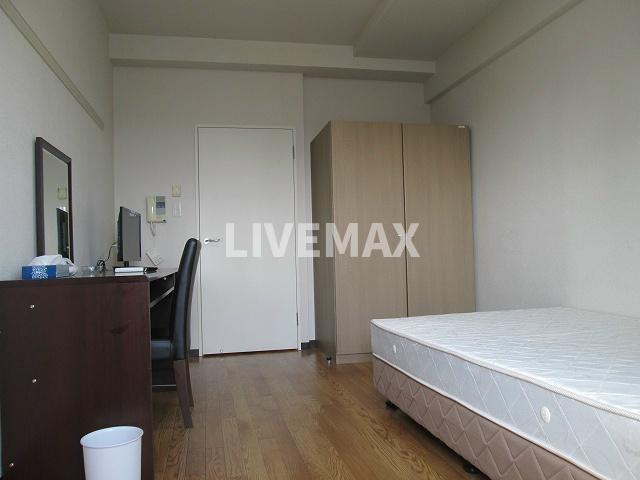 居室・リビング　室内