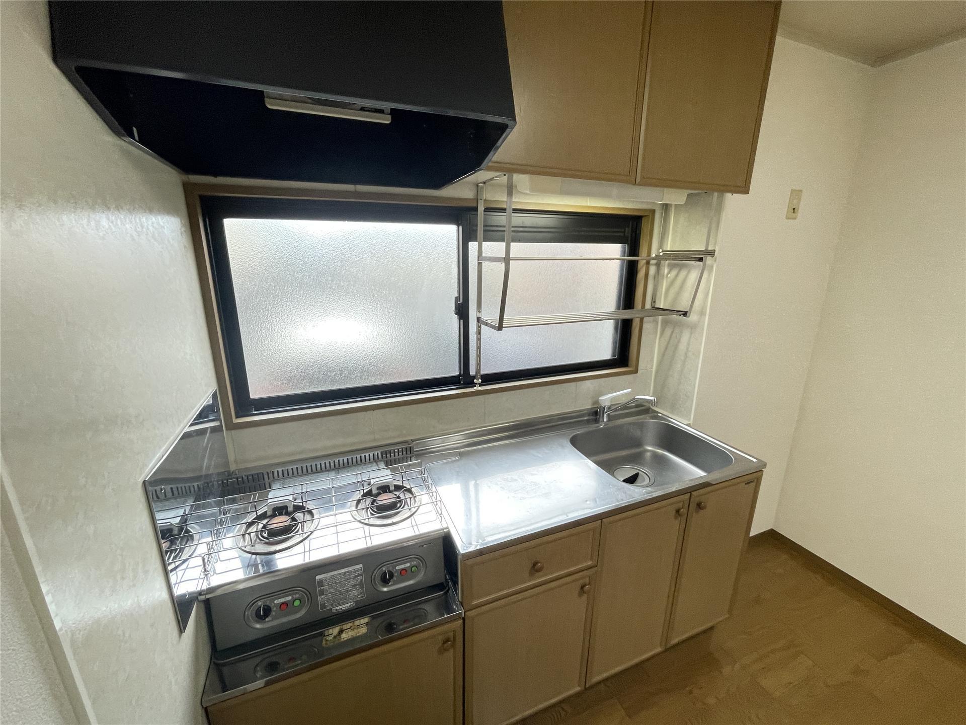 キッチン　便利なシングルレバー水栓☆収納もたっぷり♪