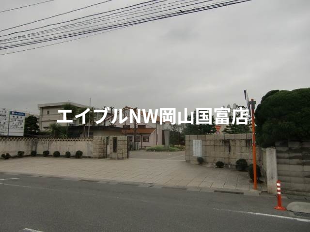 高校・高専　岡山県立岡山操山高校（高校・高専）まで434m