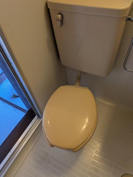 トイレ　バストイレ同室
