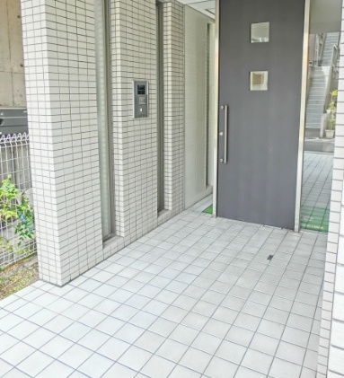 エントランス　アヴァンタージュ