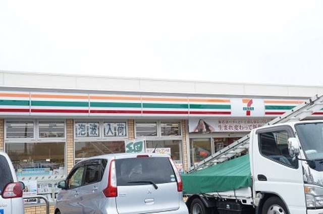 コンビニ　セブンイレブン小平上水南町1丁目店（コンビニ）まで713m