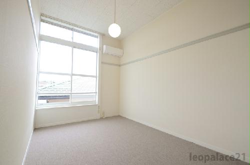 居室・リビング　家電無部屋。同タイプの物件写真になります。