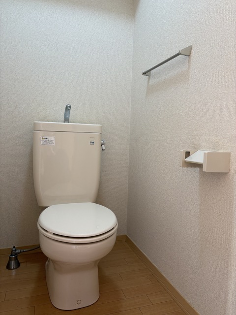 トイレ　※クリーニング前です※トイレ