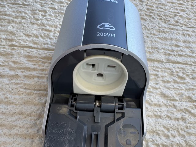 その他共有部分　電気自動車用３穴コンセント