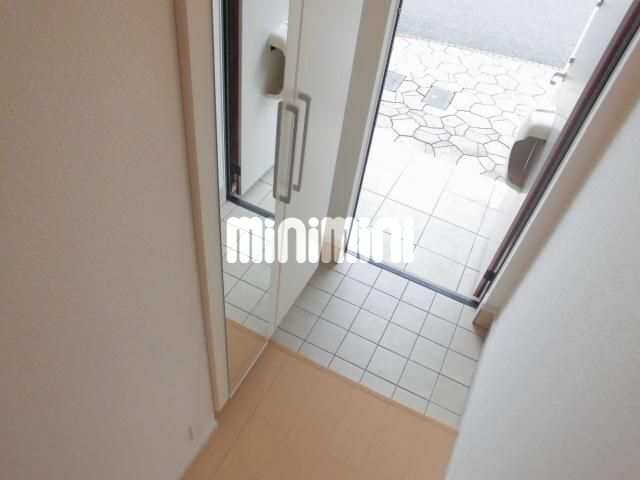 玄関　入り口スペースです。