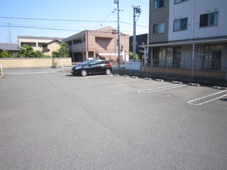駐車場　カースペースがあります