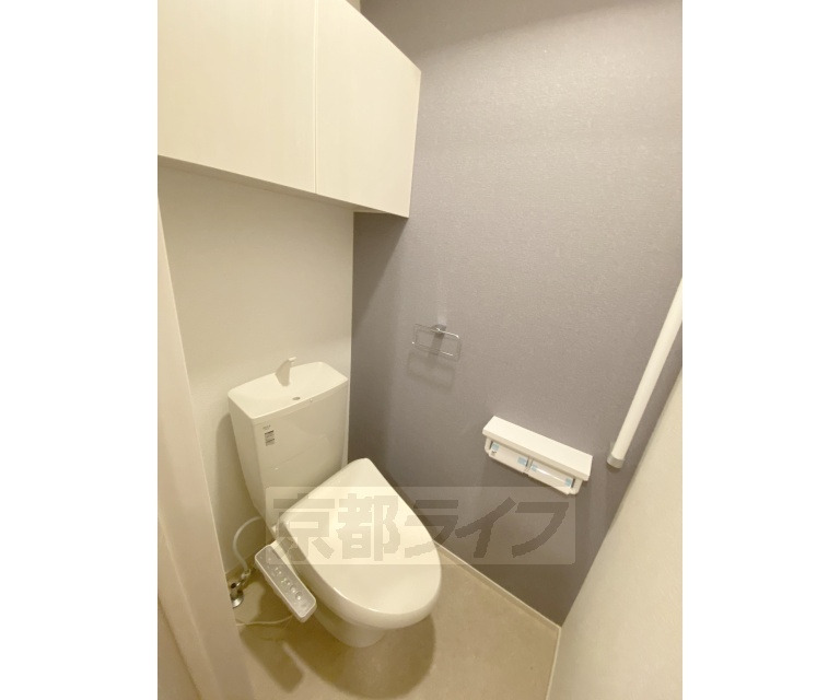 トイレ　洗浄機能付きトイレです。