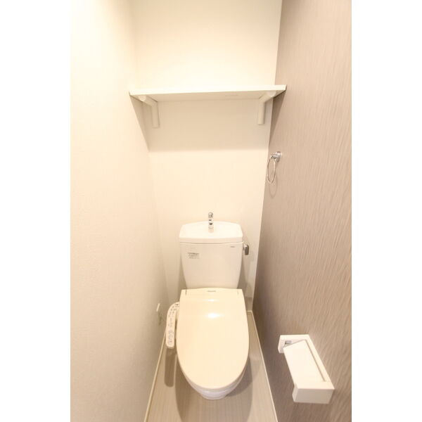 トイレ　同室シリーズの物件写真となります。