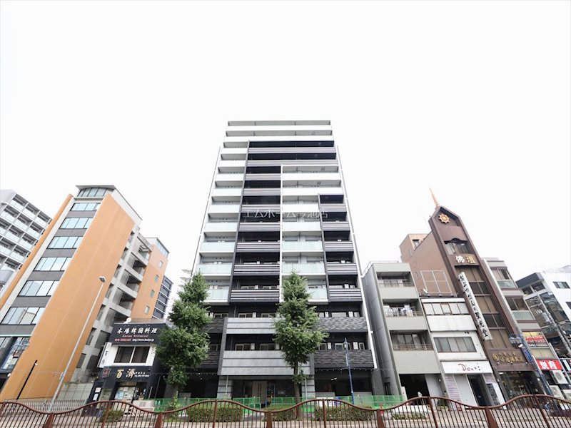 建物外観　外観　オートロック防犯カメラTVモニターホン宅配BOX完備