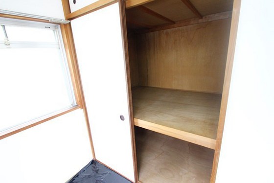 収納　※別号室のお写真となります。