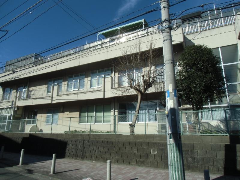 小学校　横浜市立綱島東小学校（小学校）まで87m