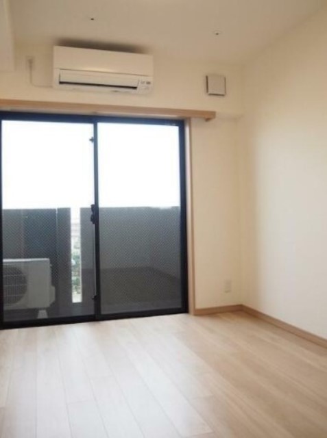 居室・リビング　別部屋同仕様タイプ