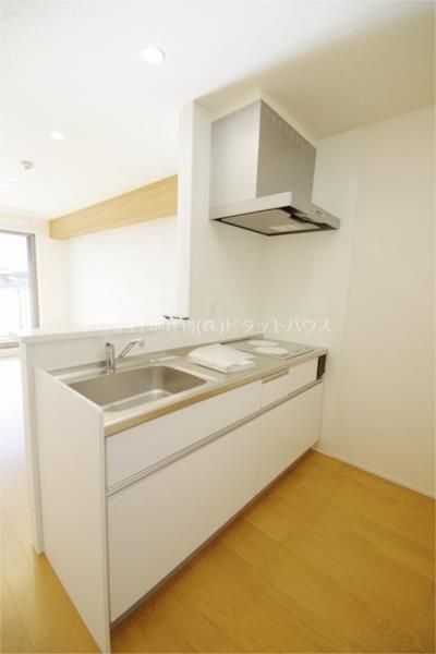 キッチン　キッチン（類似室内）