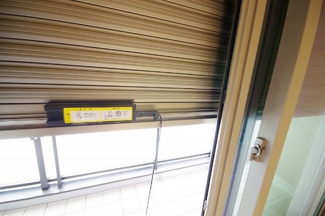 その他　シャッター雨戸（類似室内）