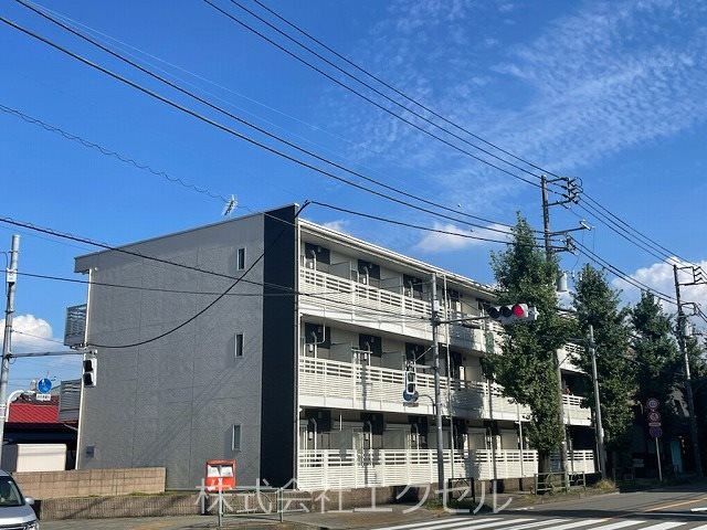 建物外観　閑静な住宅街です。