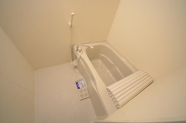 バス・シャワールーム　☆バストイレ別！☆