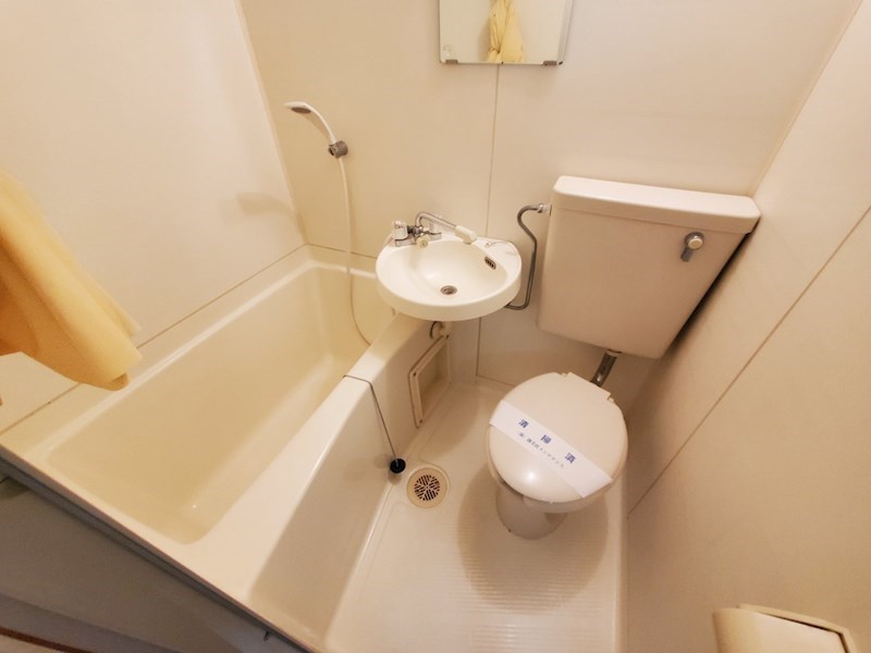 トイレ　他のお部屋の写真を使用しております。