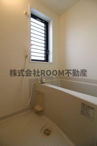 バス・シャワールーム　お風呂で日々の疲れを落としましょう