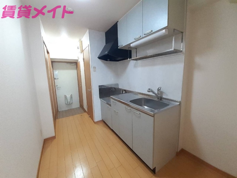 キッチン　同型参考写真