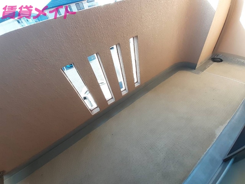 バルコニー　同型参考写真