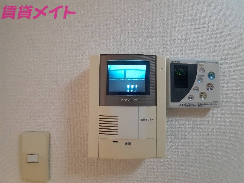 セキュリティ　同型参考写真