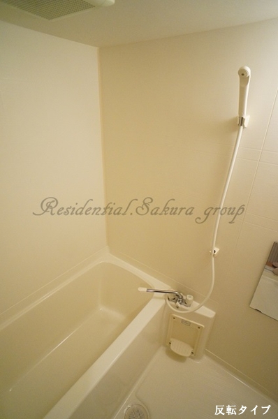 バス・シャワールーム　日々の疲れを癒すお風呂です♪