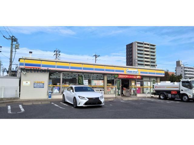コンビニ　ミニストップ瀬戸陶原町店（コンビニ）まで340m