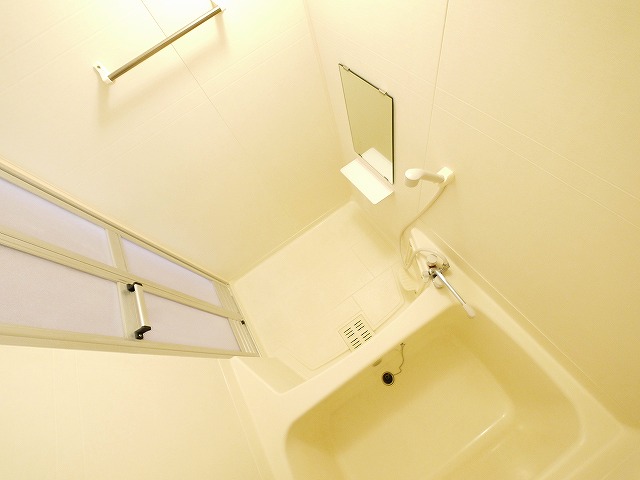 バス・シャワールーム　きれいなお風呂です