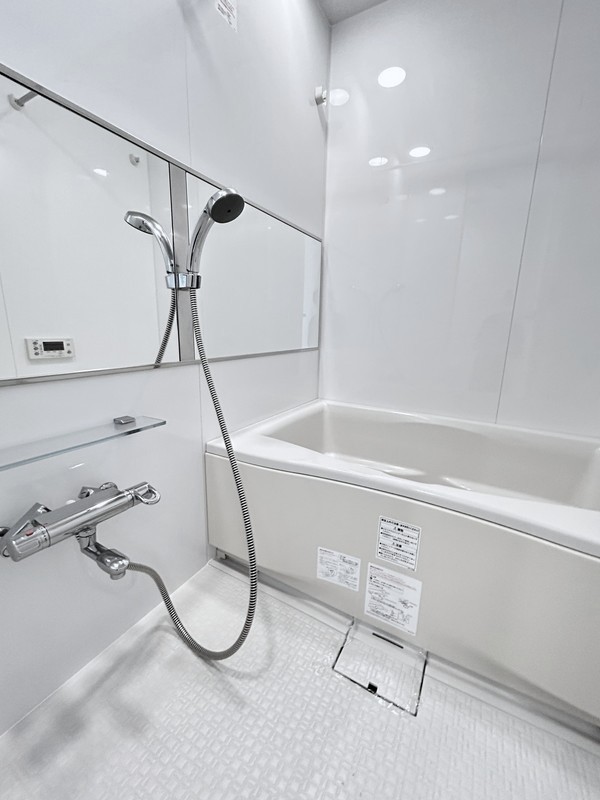 バス・シャワールーム　風呂