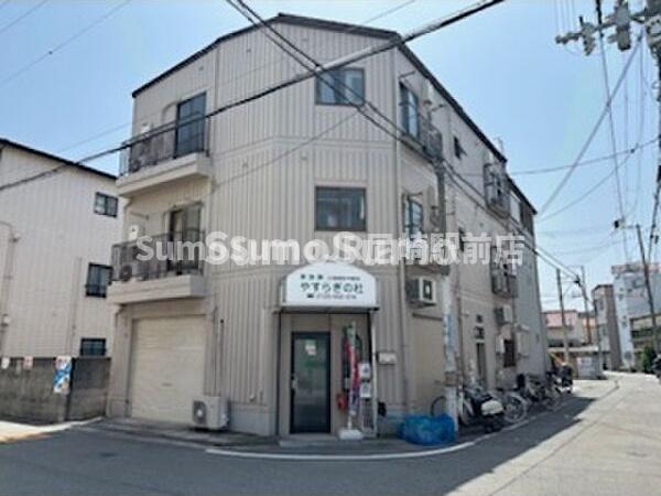 建物外観　外観は落ち着いています