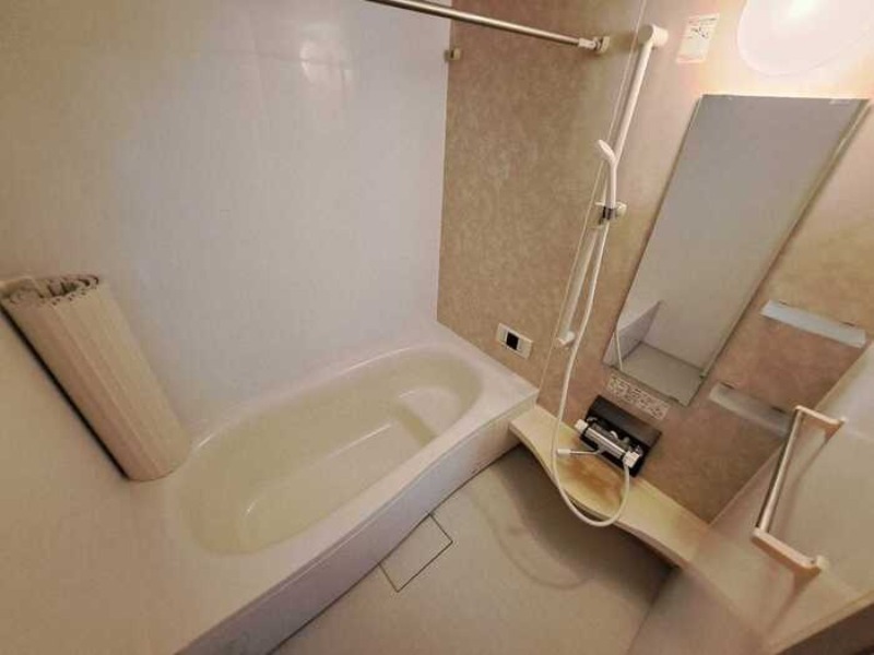 バス・シャワールーム　図面と現状に相違がある場合には現状を優先