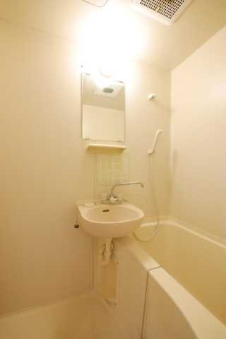 洗面設備　別部屋参考画像