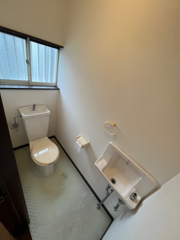 トイレ　※他部屋写真参考